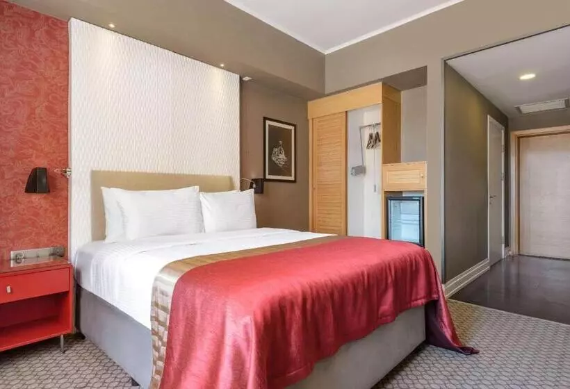 호텔 Ramada Plaza By Wyndham Eskisehir