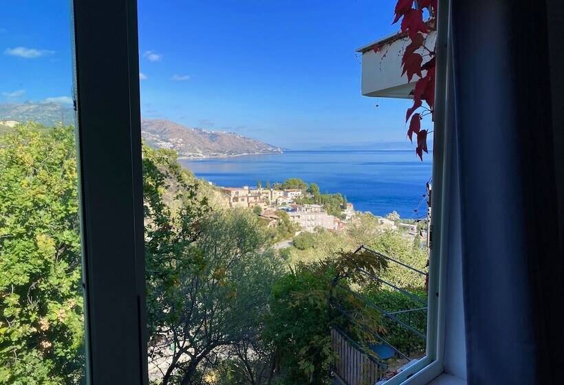 فندق Residence Terra Rossa Taormina