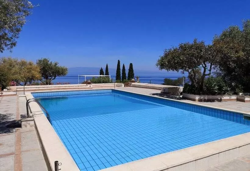 Отель Residence Terra Rossa Taormina