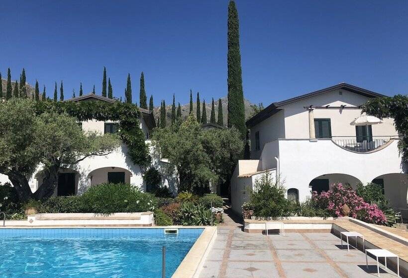 فندق Residence Terra Rossa Taormina