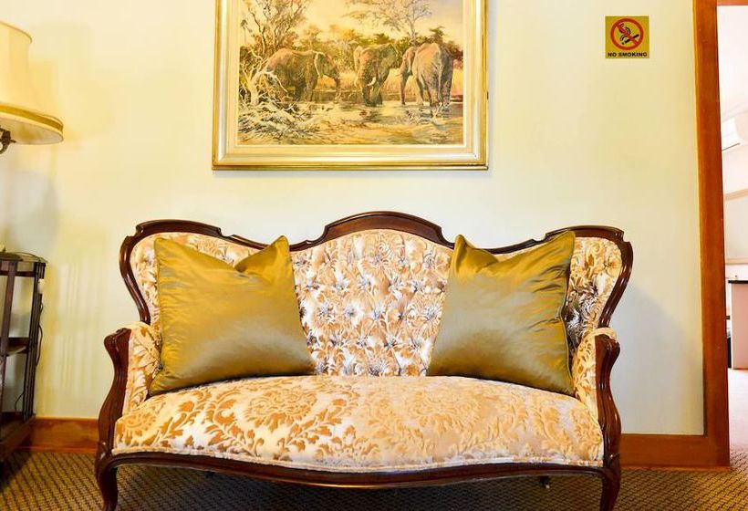 Отель The View Boutique