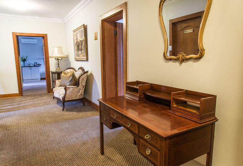 Отель The View Boutique