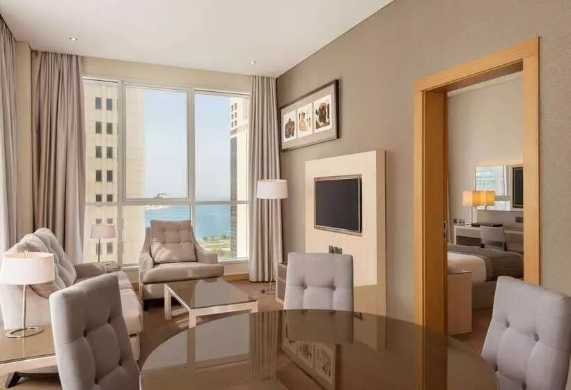 Hotelli Tryp By Wyndham Abu Dhabi City Center