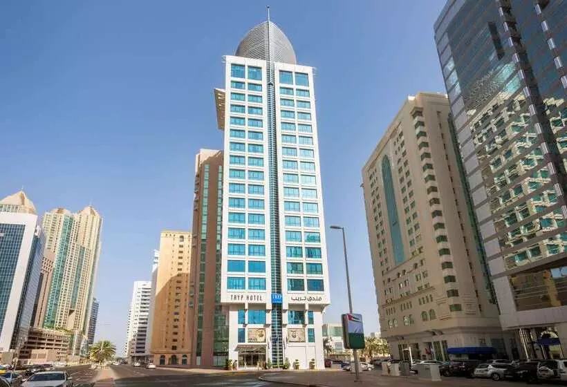 Hotelli Tryp By Wyndham Abu Dhabi City Center