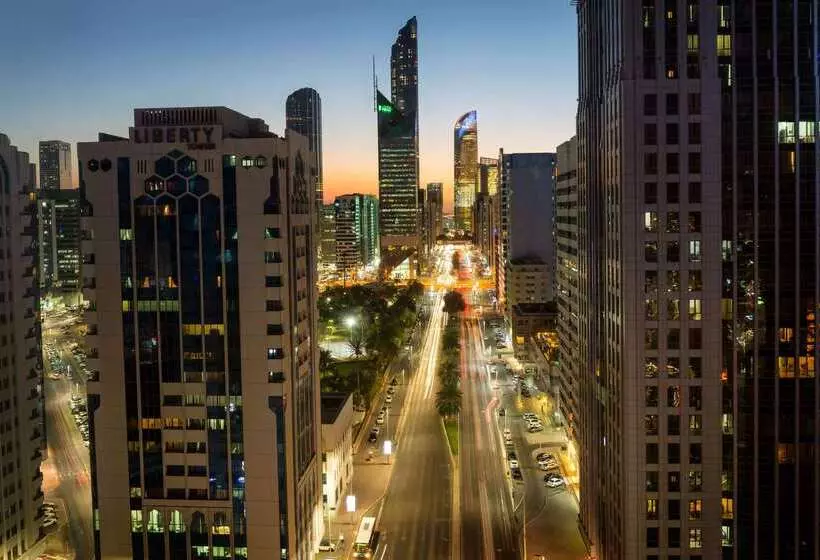 Hotelli Tryp By Wyndham Abu Dhabi City Center