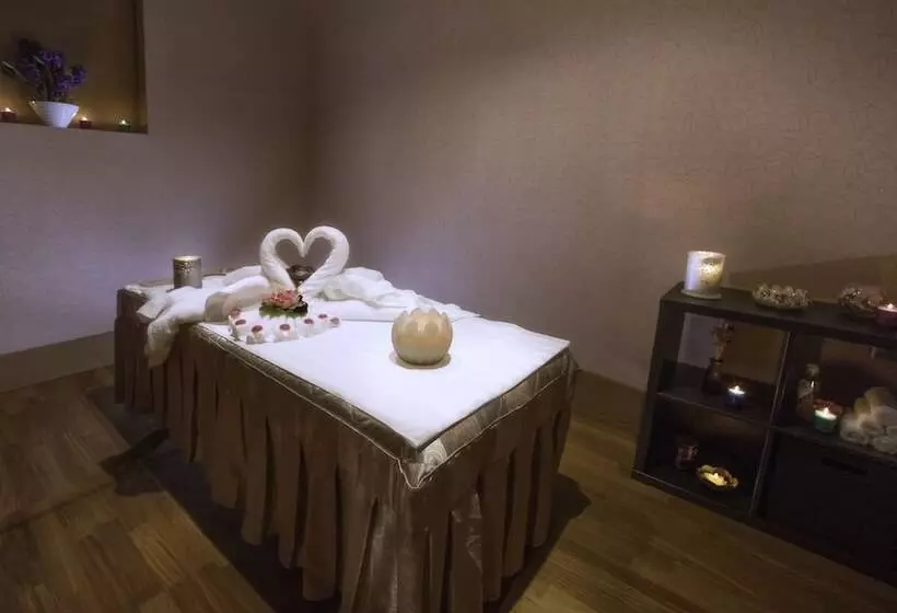 Hotelli Tryp By Wyndham Abu Dhabi City Center