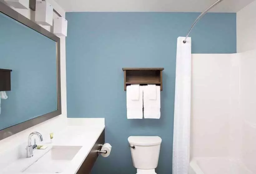 호텔 Woodspring Suites Holland Grand Rapids