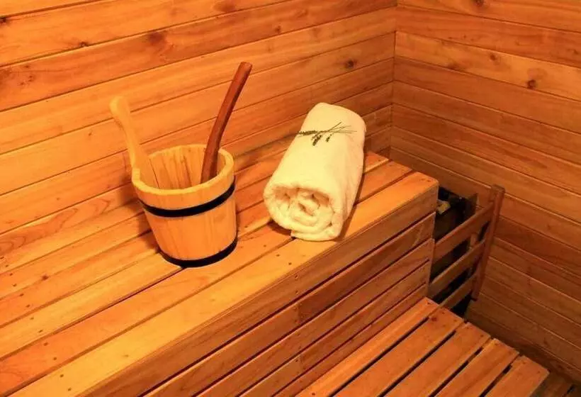 Los Robles Apart & Spa