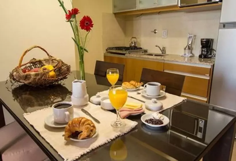 Los Robles Apart & Spa