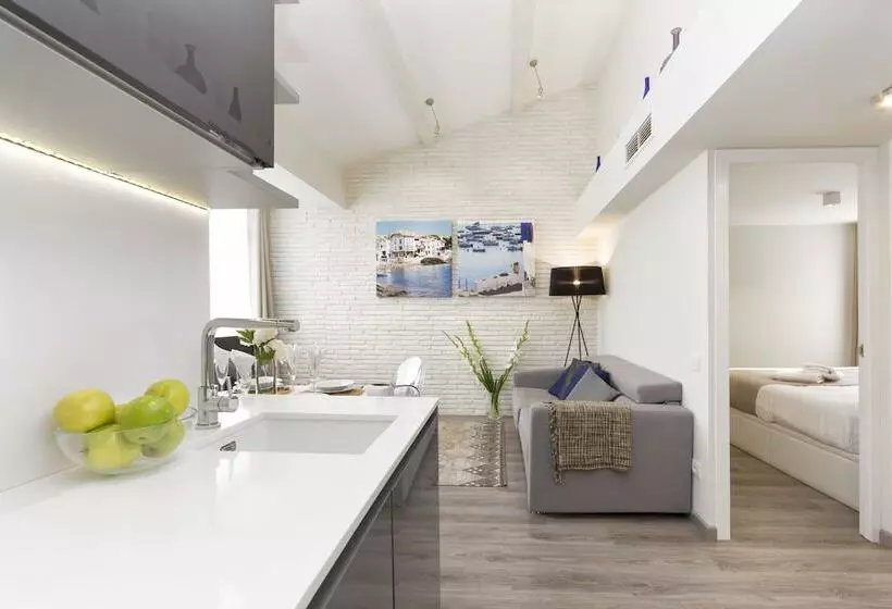 Mercedes Heritage Apartments