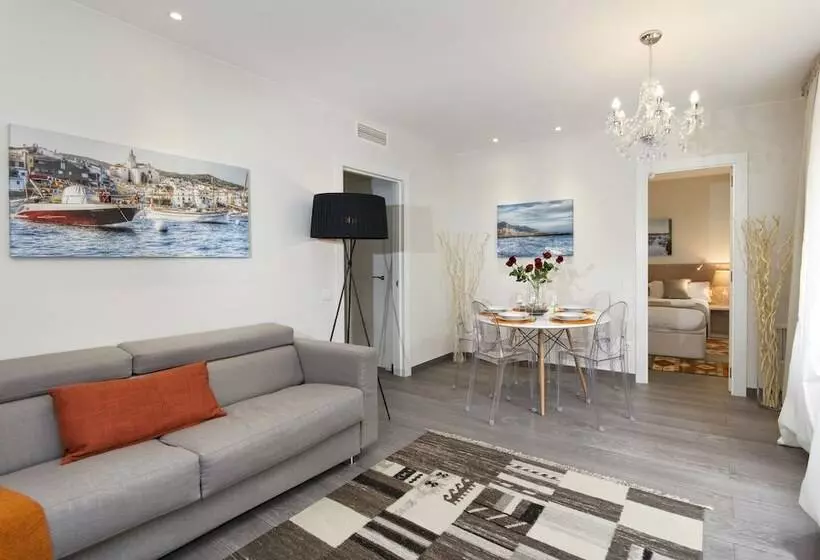 Mercedes Heritage Apartments