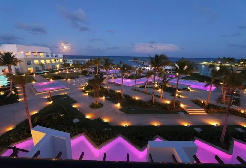 Resort Trs Cap Cana Waterfront & Marina Hotel - Adults Only - All Inclusive