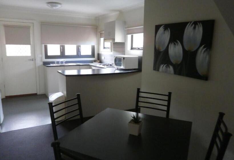 Sovereign Views Apartments