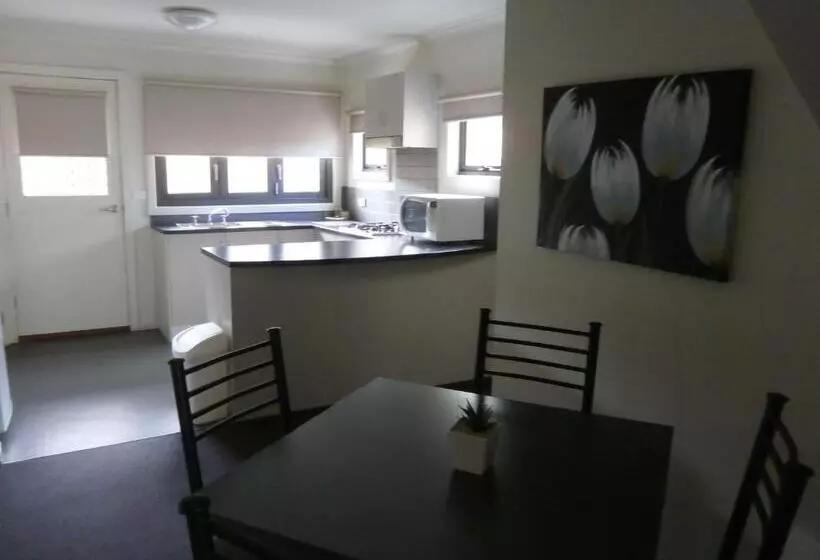 Sovereign Views Apartments