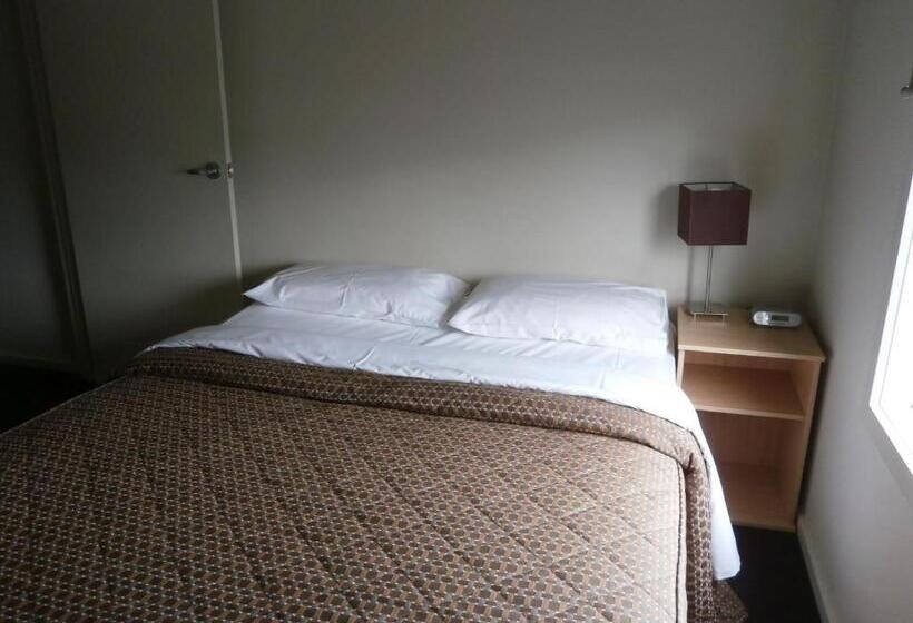 Sovereign Views Apartments