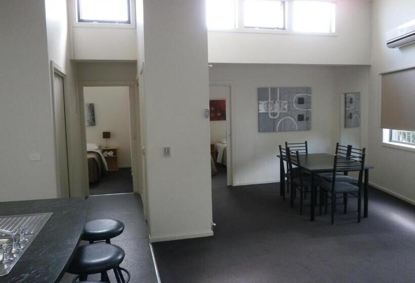 Sovereign Views Apartments