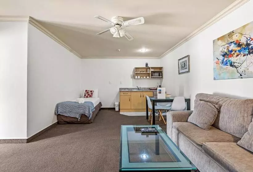 Tuscany Villas Whakatane