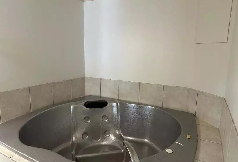 Tuscany Villas Whakatane