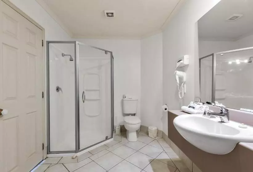 Tuscany Villas Whakatane