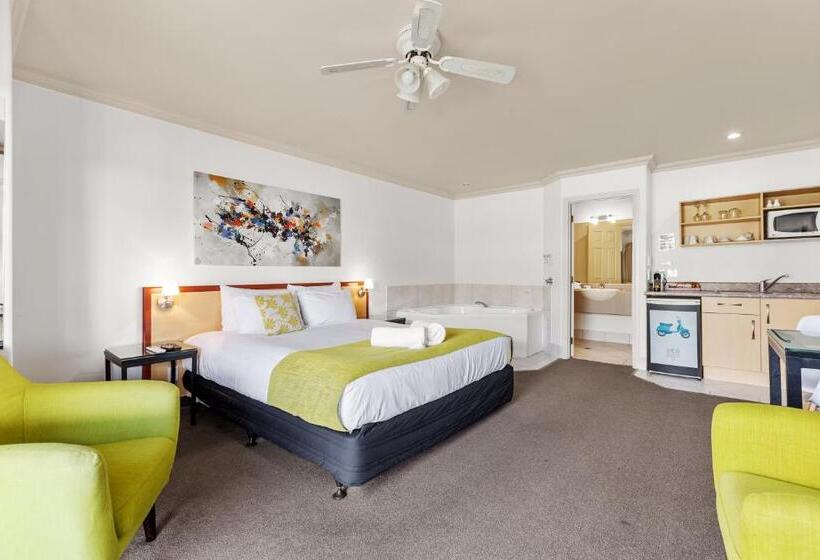 Tuscany Villas Whakatane