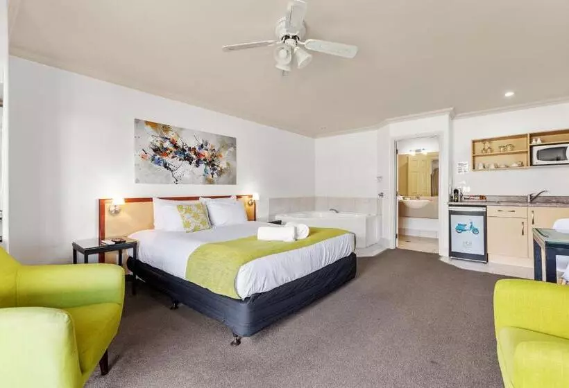 Tuscany Villas Whakatane