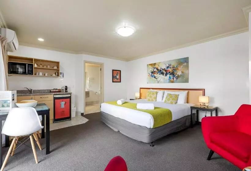 Tuscany Villas Whakatane