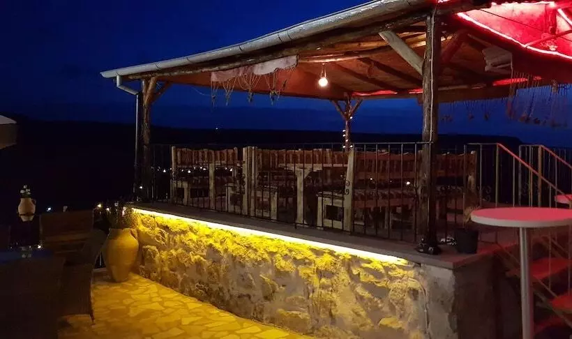 住宿加早餐 Akköy Evleri