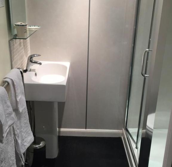 Bed and Breakfast Lodge At Lochside