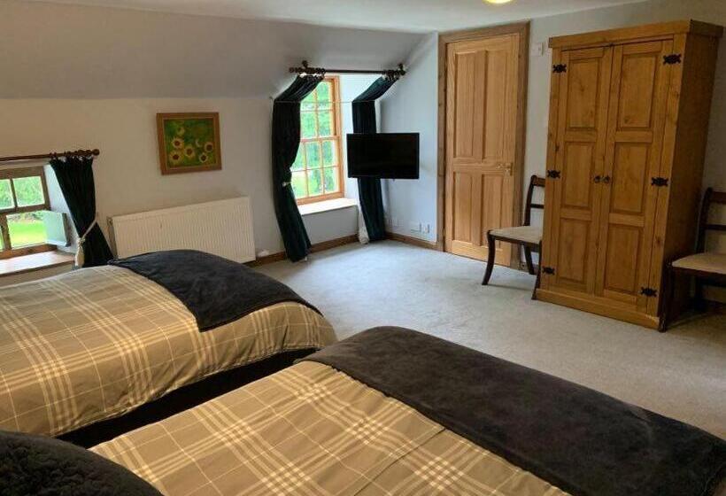 Bed and Breakfast Lodge At Lochside