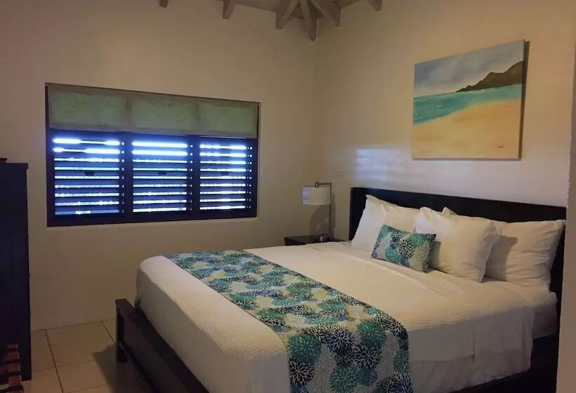 Buccaneer Beach Club