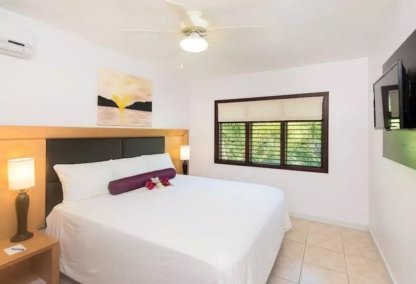 Buccaneer Beach Club