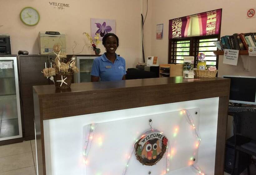 Buccaneer Beach Club