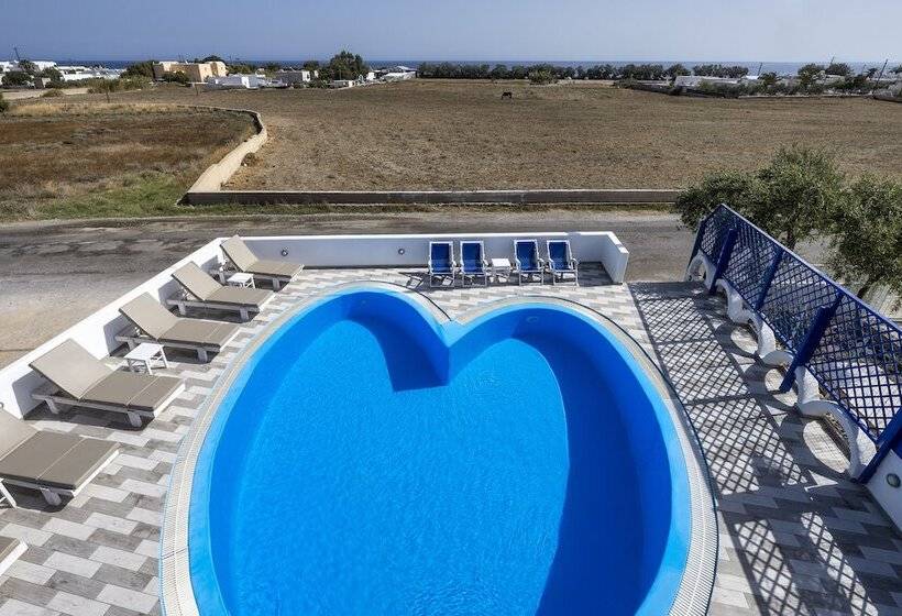 Honeymoon Beach Studios