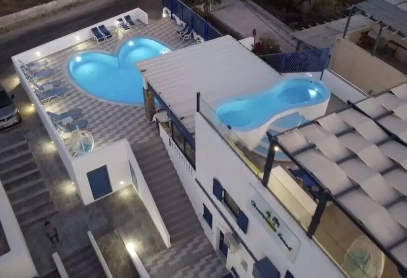 Honeymoon Beach Studios