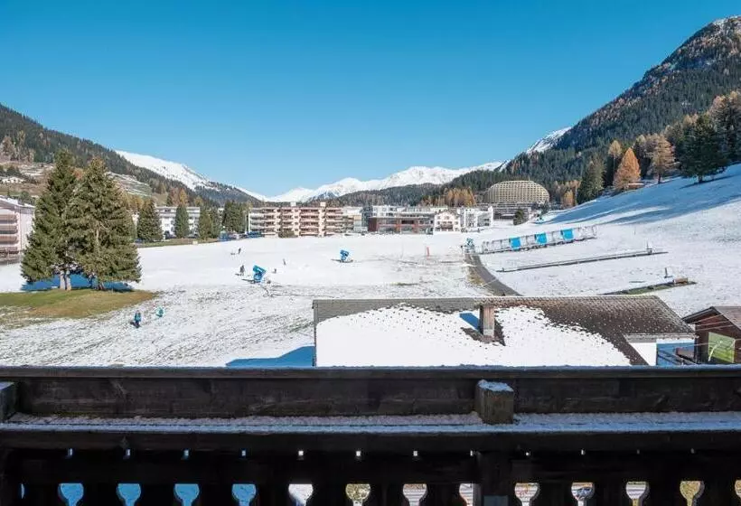 ホテル Bunda Davos