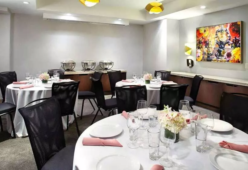 Cambria Hotel New York   Chelsea