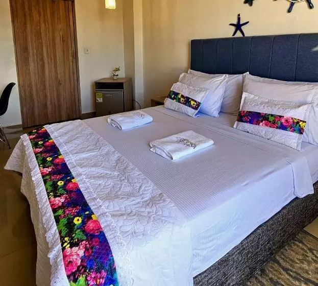 ホテル Carolina Del Mar