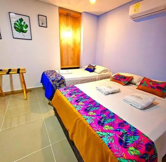 ホテル Carolina Del Mar