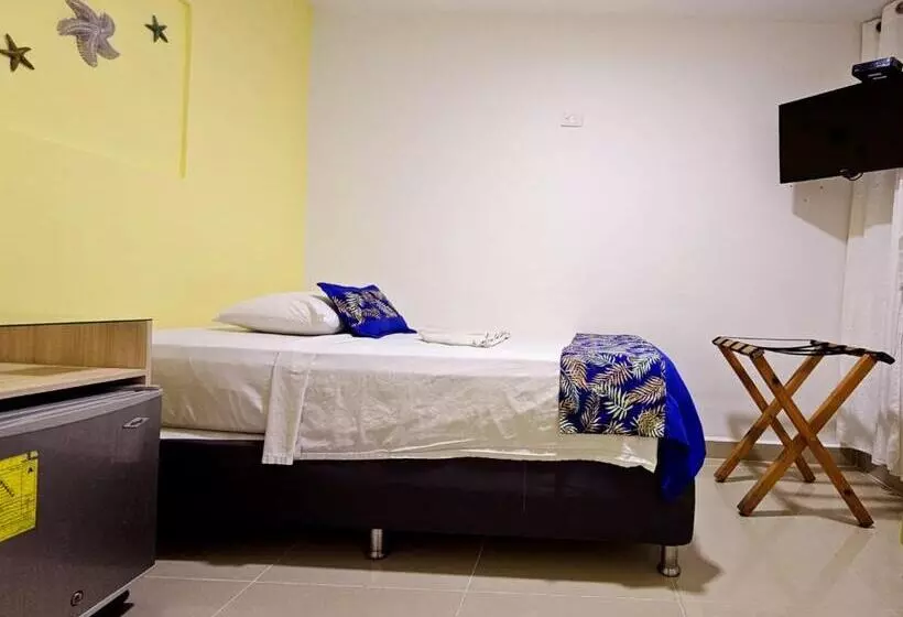 ホテル Carolina Del Mar