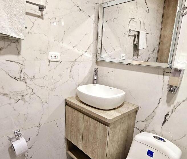 هتل Carolina Del Mar