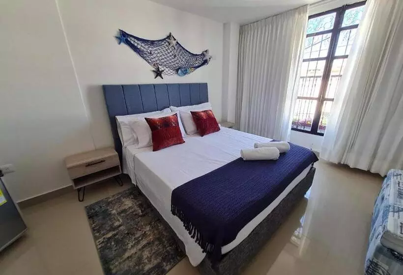 ホテル Carolina Del Mar