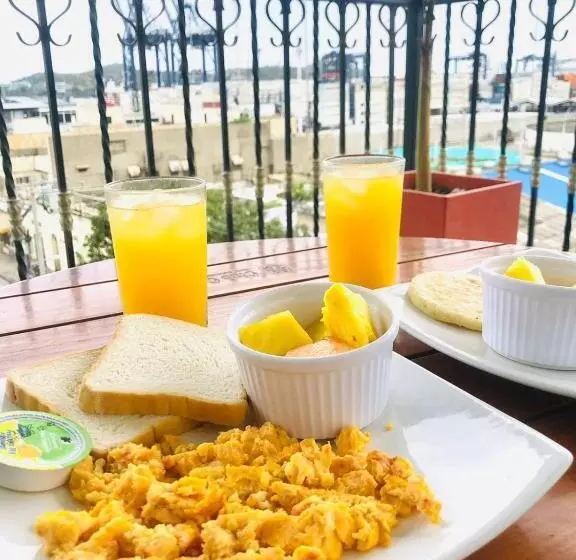 ホテル Carolina Del Mar