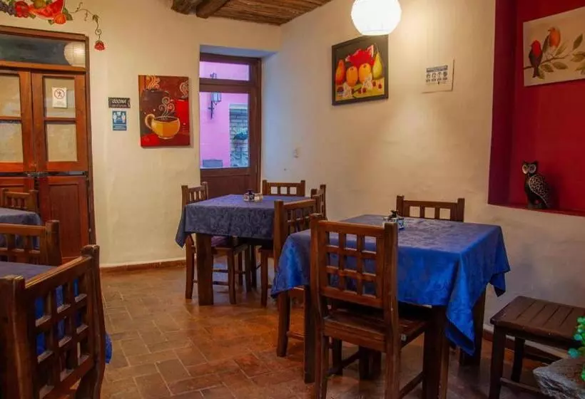 Hotel Casa De Las Rosas