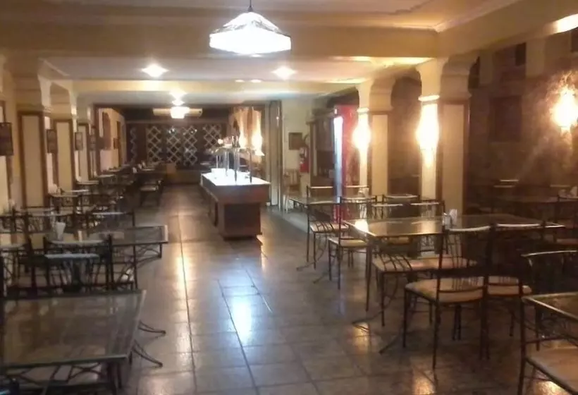 בית מלון כפרי Castel