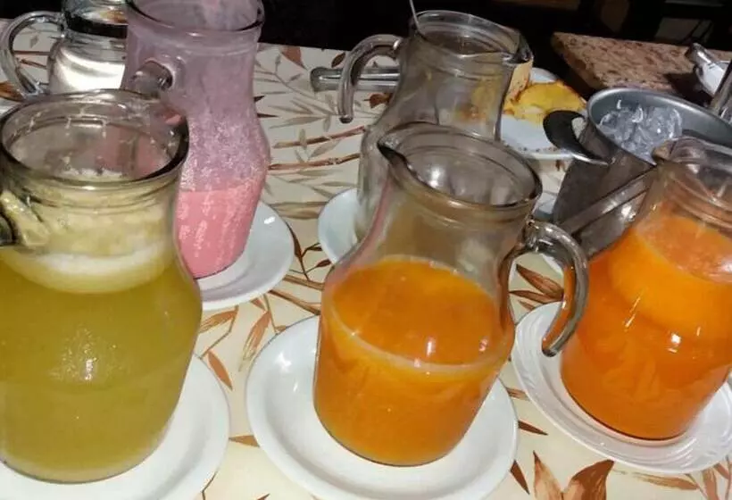 בית מלון כפרי Castel