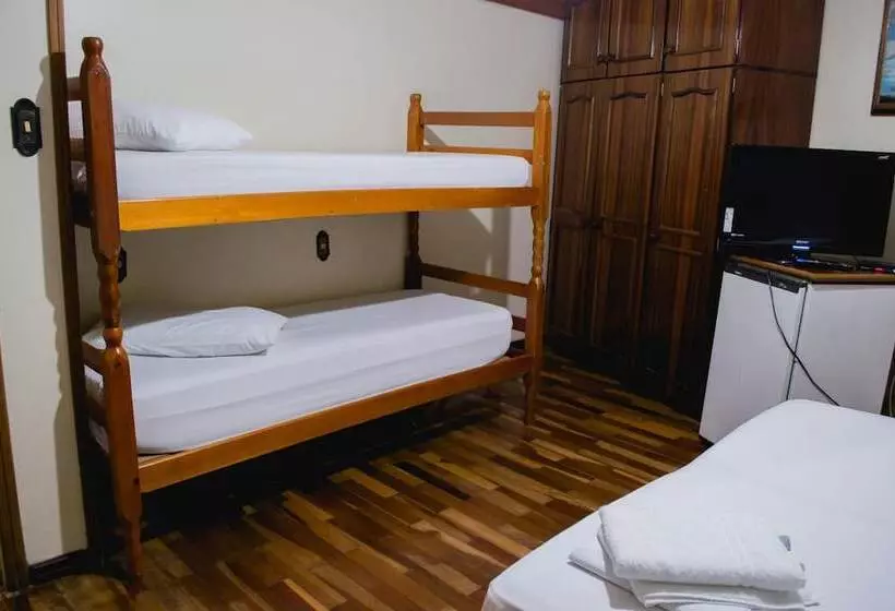 בית מלון כפרי Castel