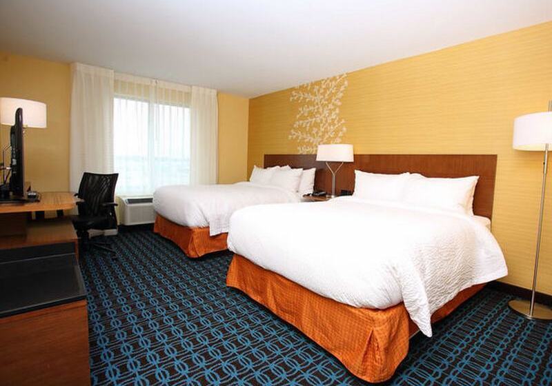 هتل Fairfield Inn & Suites By Marriott East Grand Forks