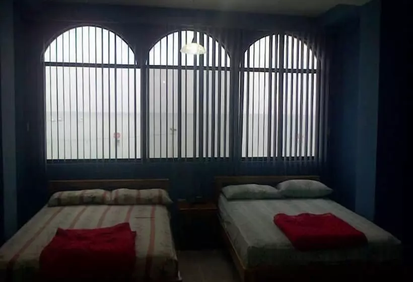 Отель Francisco Iii