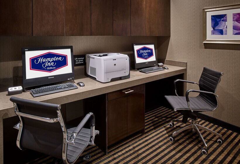 호텔 Hampton Inn By Hilton Timmins