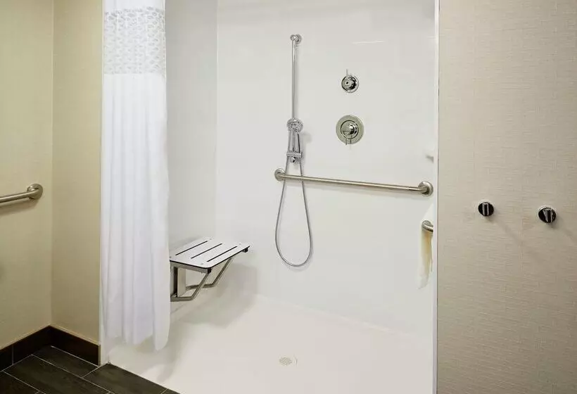 Hotel Hampton Inn By Hilton Timmins